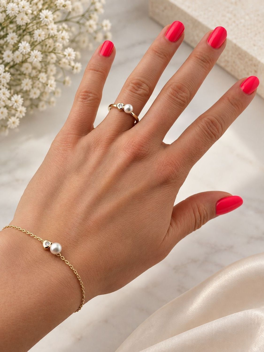 Pierścionek pozłacany Nomination 242900 006 Italy Pearls Loop z perłą typu shell i serduszkiemf.jpg